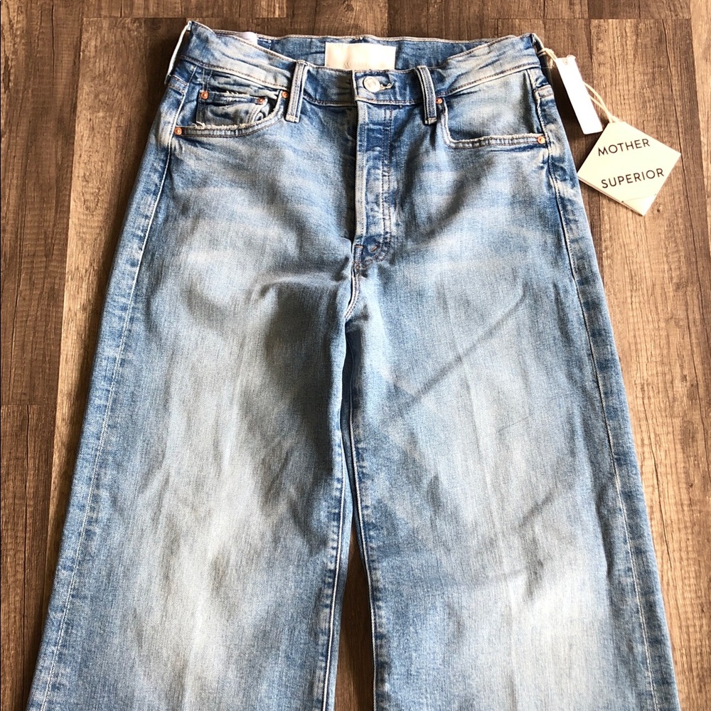 Mother Superior The Tomcat Roller in I Confess Light Wash Jeans 28 - Picture 5 of 14